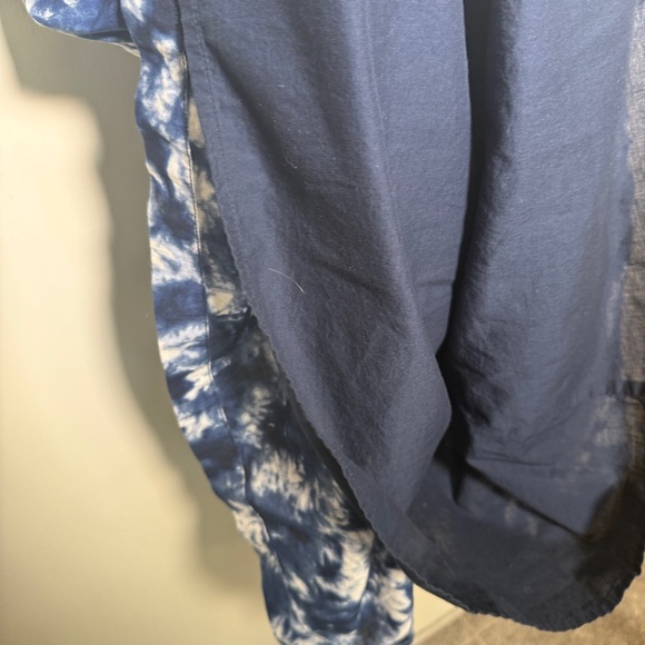 GAP Navy and White Tie-Dye Maxi Dress Sz 4 - Picture 9 of 9